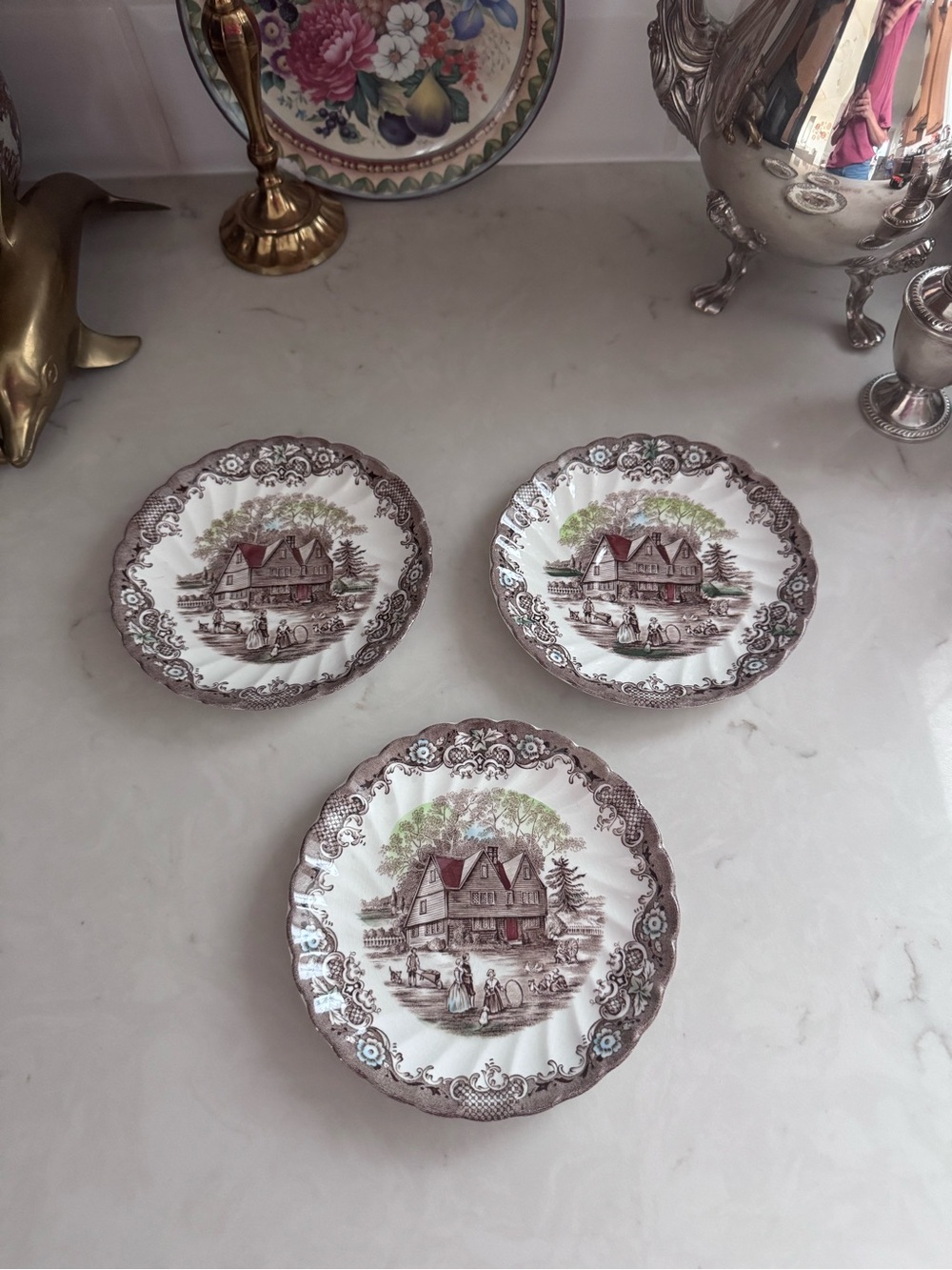Vintage Johnson Bros Heritage Hall StaffordShire England Teacups Saucer Set of 3